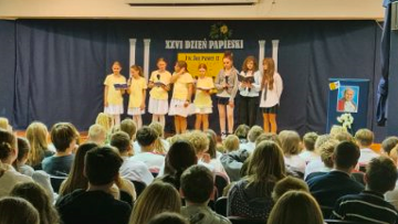 Akademia z okazji Dnia Patrona w SP 202 w Łodzi