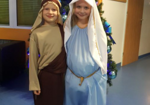 Maryja i Józef przed występem.
