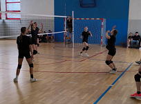 Turniej siatkarski dziewcząt z klas 6-8